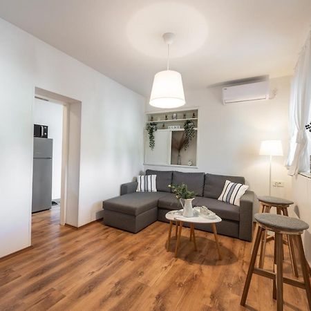 Apartment Near Old Town, Free Parking & Huge Garden Dubrovnik Dış mekan fotoğraf