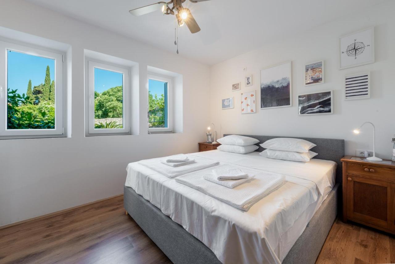 Apartment Near Old Town, Free Parking & Huge Garden Dubrovnik Dış mekan fotoğraf