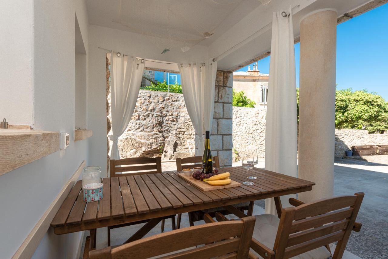 Apartment Near Old Town, Free Parking & Huge Garden Dubrovnik Dış mekan fotoğraf