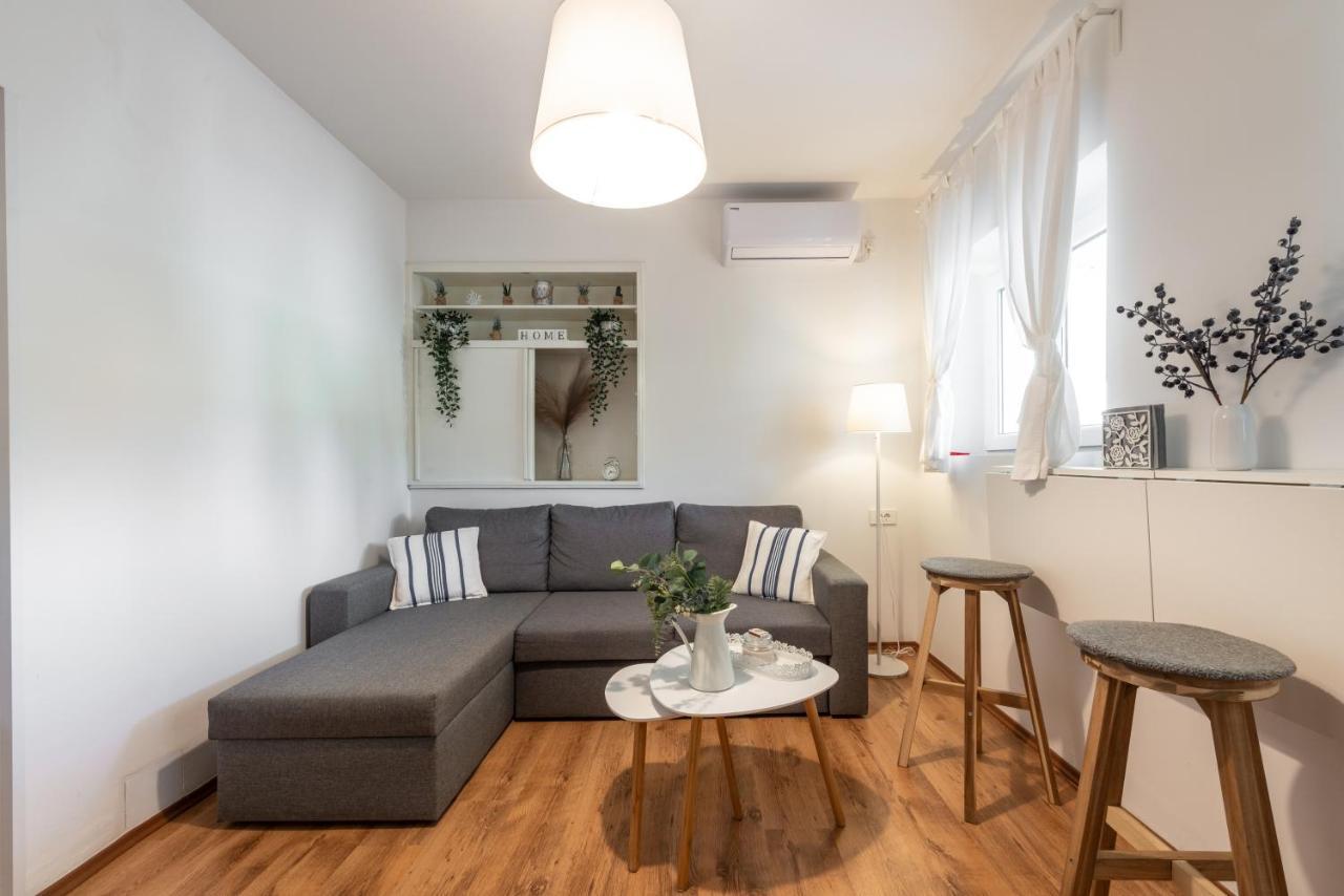 Apartment Near Old Town, Free Parking & Huge Garden Dubrovnik Dış mekan fotoğraf