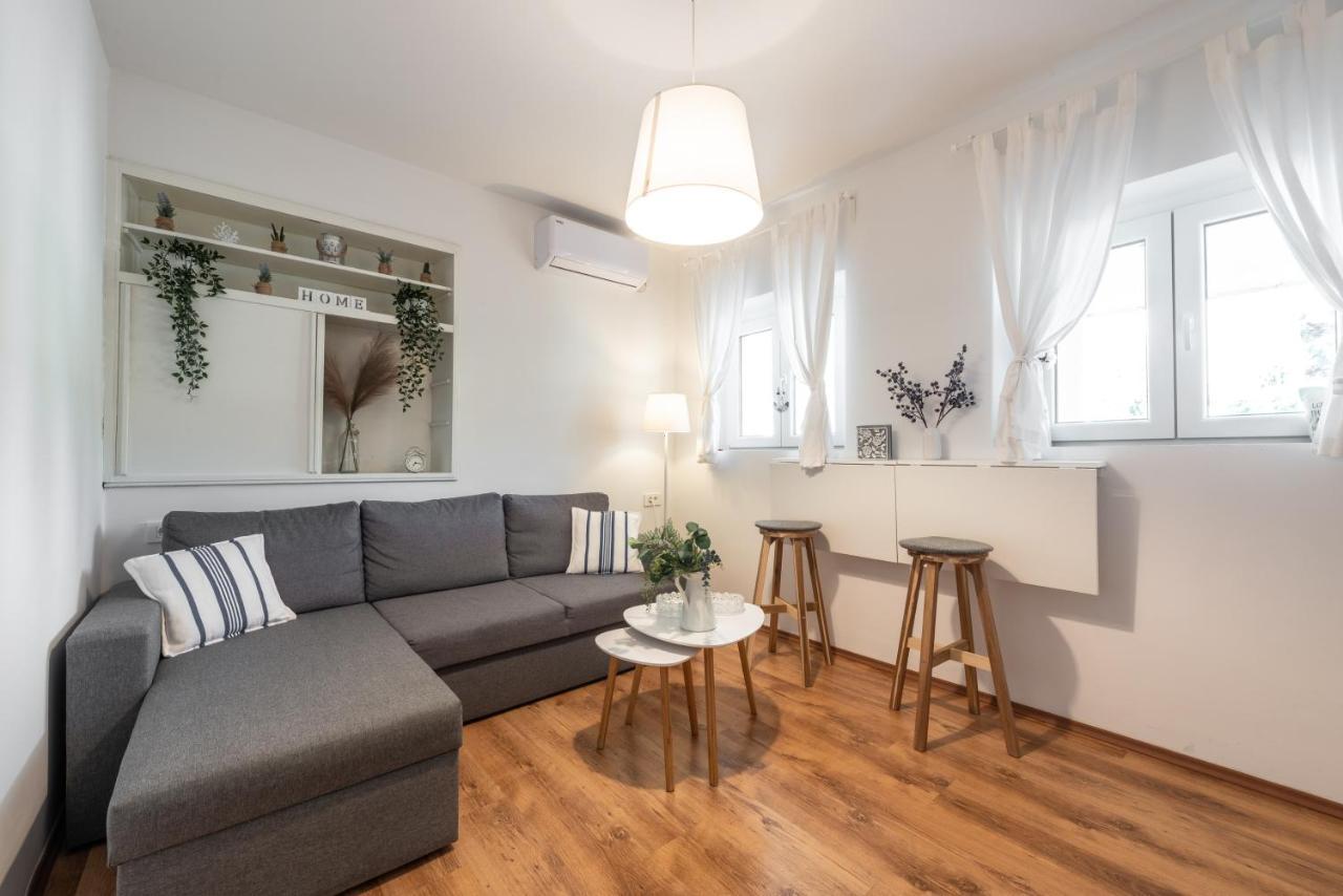Apartment Near Old Town, Free Parking & Huge Garden Dubrovnik Dış mekan fotoğraf