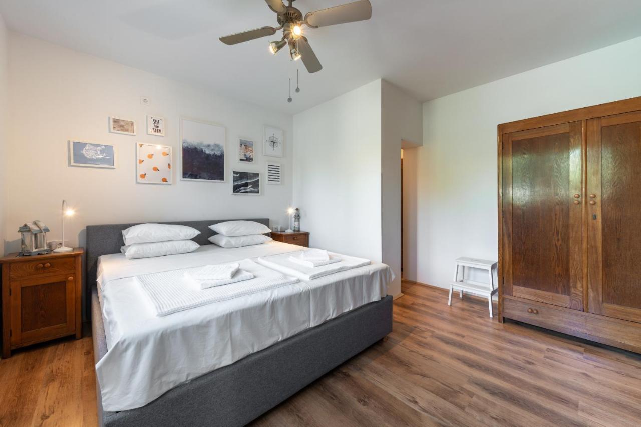 Apartment Near Old Town, Free Parking & Huge Garden Dubrovnik Dış mekan fotoğraf